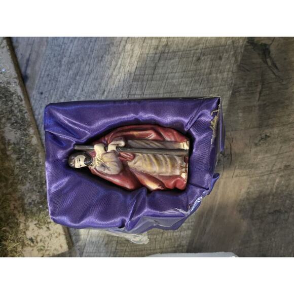 VINTAGE HOLIDAY TIME 11 PIECE PORCELAIN NATIVITY SET Still In Box - Picture 4 of 5